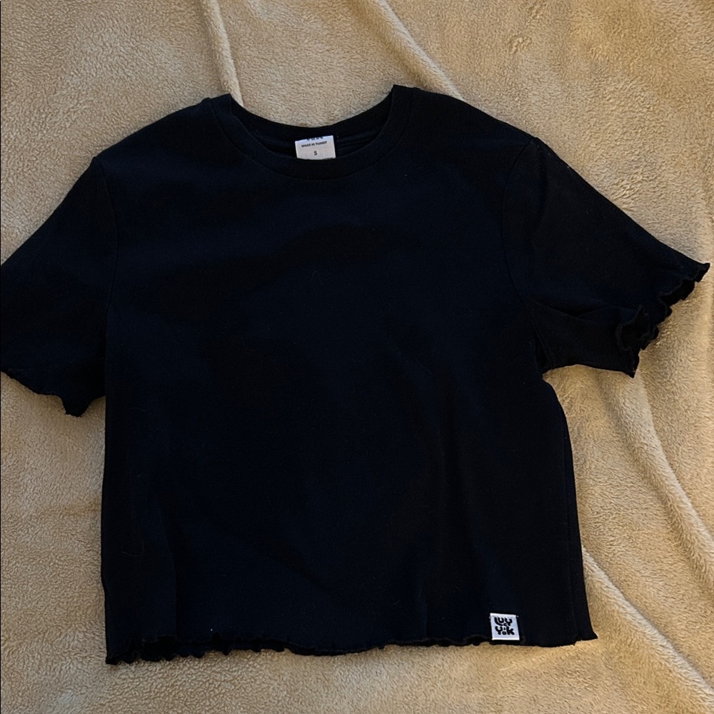 Black Cropped Lucy and yak T-Shirt